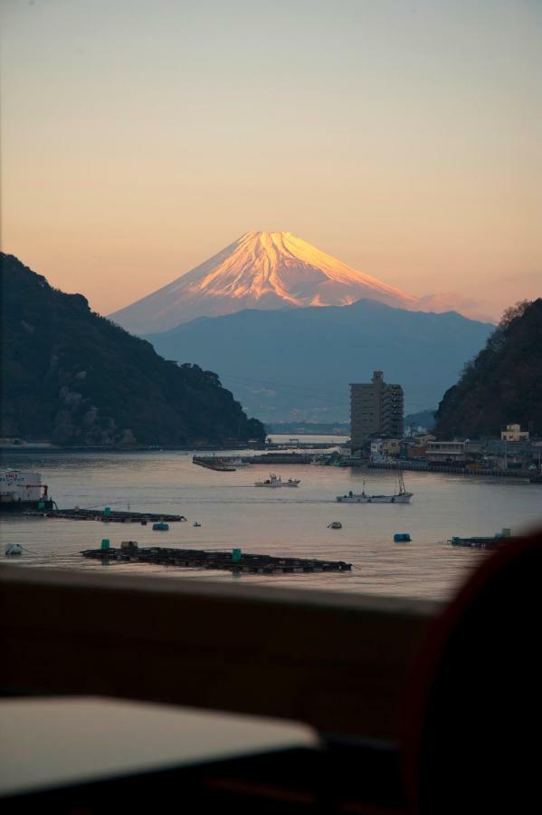 Izu Mitohama Shotokan Нумадзу Екстериор снимка